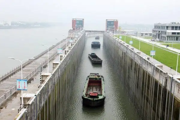 贏潤集團研制尾氣快速檢測設(shè)備，打響內(nèi)河船舶大氣污染防治攻堅戰(zhàn)！